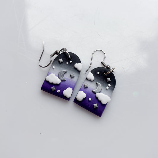 CLOUDY ARCH EARRINGS (ACE FLAG)