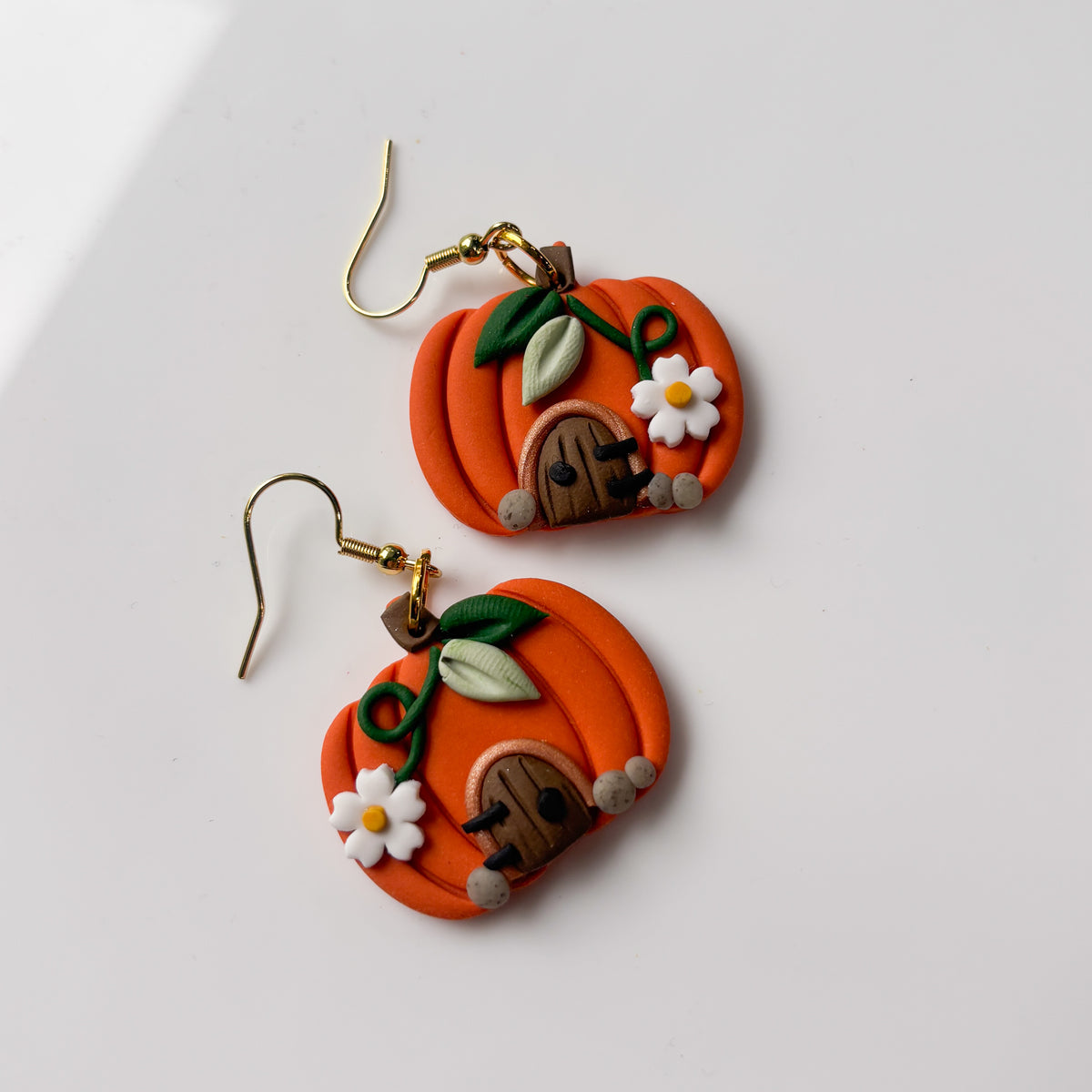 PUMPKIN COTTAGE EARRINGS