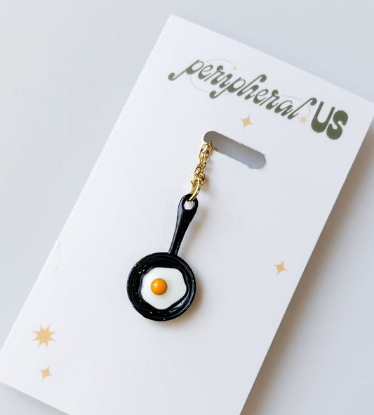 EGG FRYING PAN CHARM NECKLACE