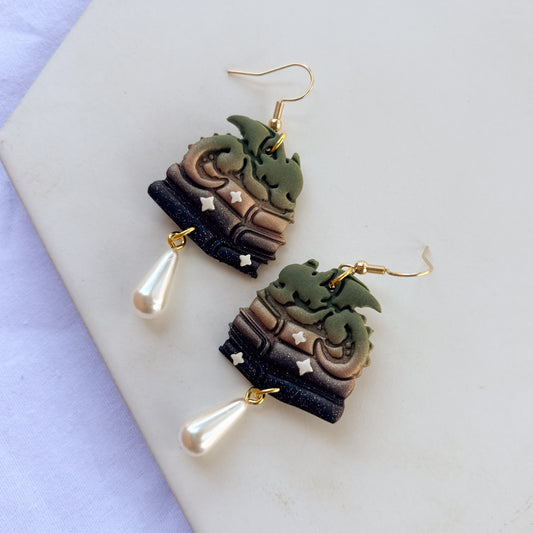 DRAGON ON BOOKS EARRINGS (FOREST COPPER MELT)