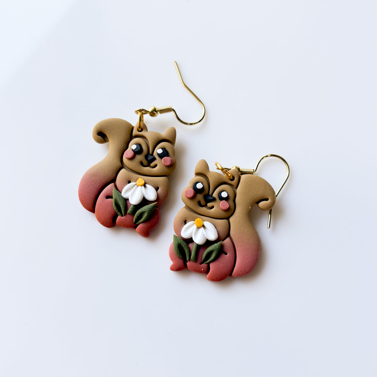 SQUIRREL & DAISY EARRINGS