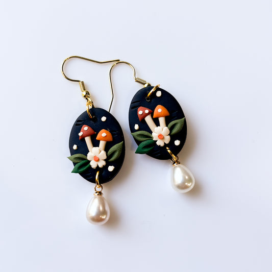 MUSHROOM OVAL EARRINGS