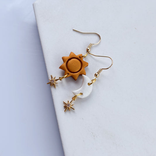 SUN & MOON EARRINGS