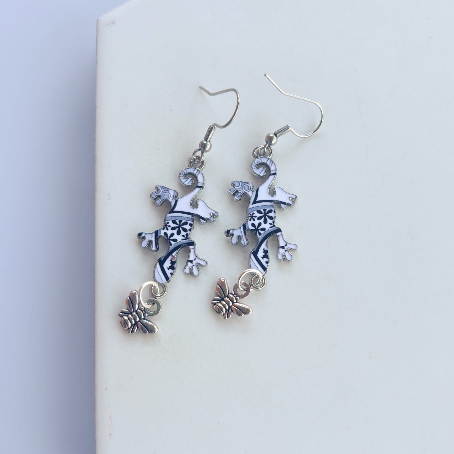 LIZARD & BUG CHARM EARRINGS