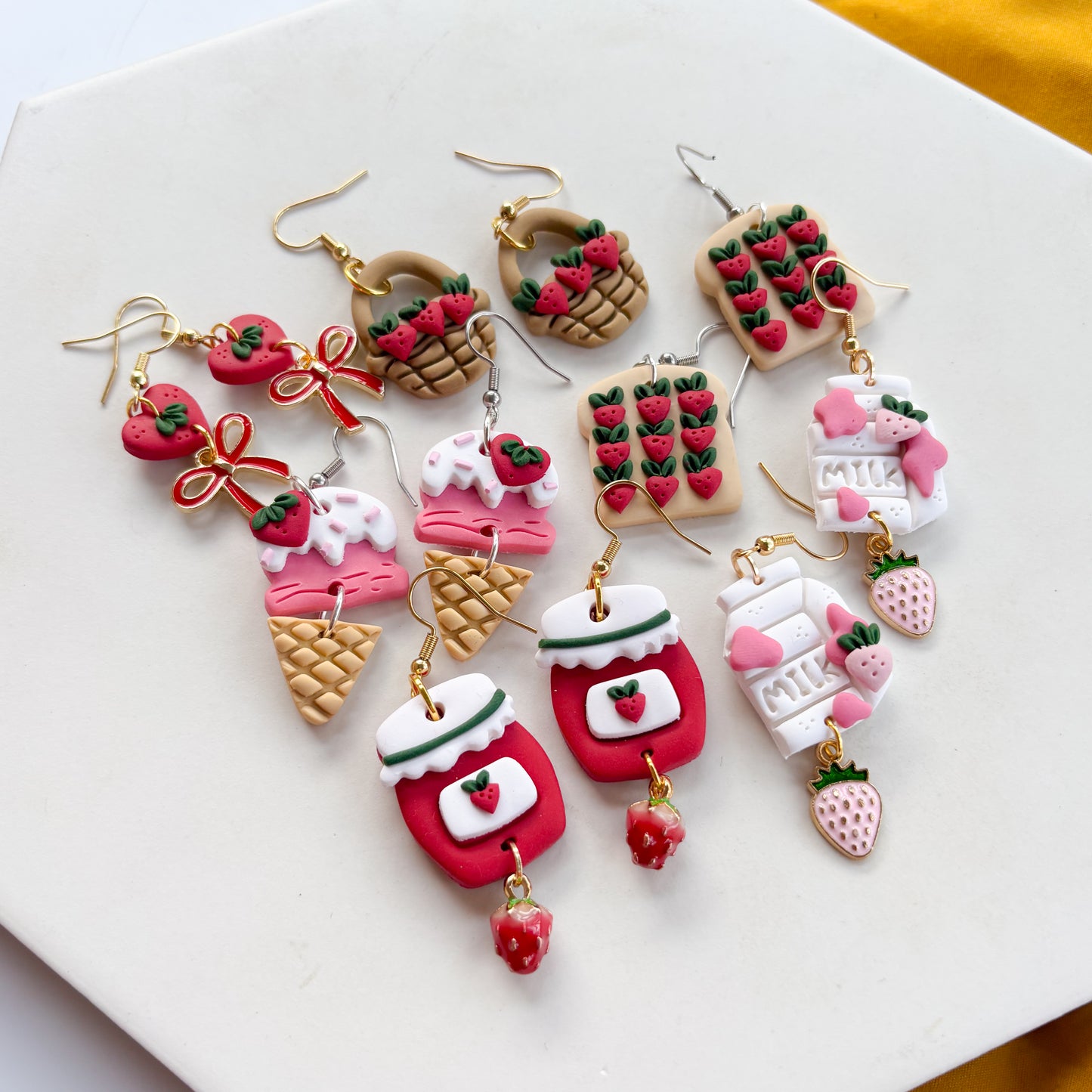 STRAWBERRY ICE CREAM EARRINGS
