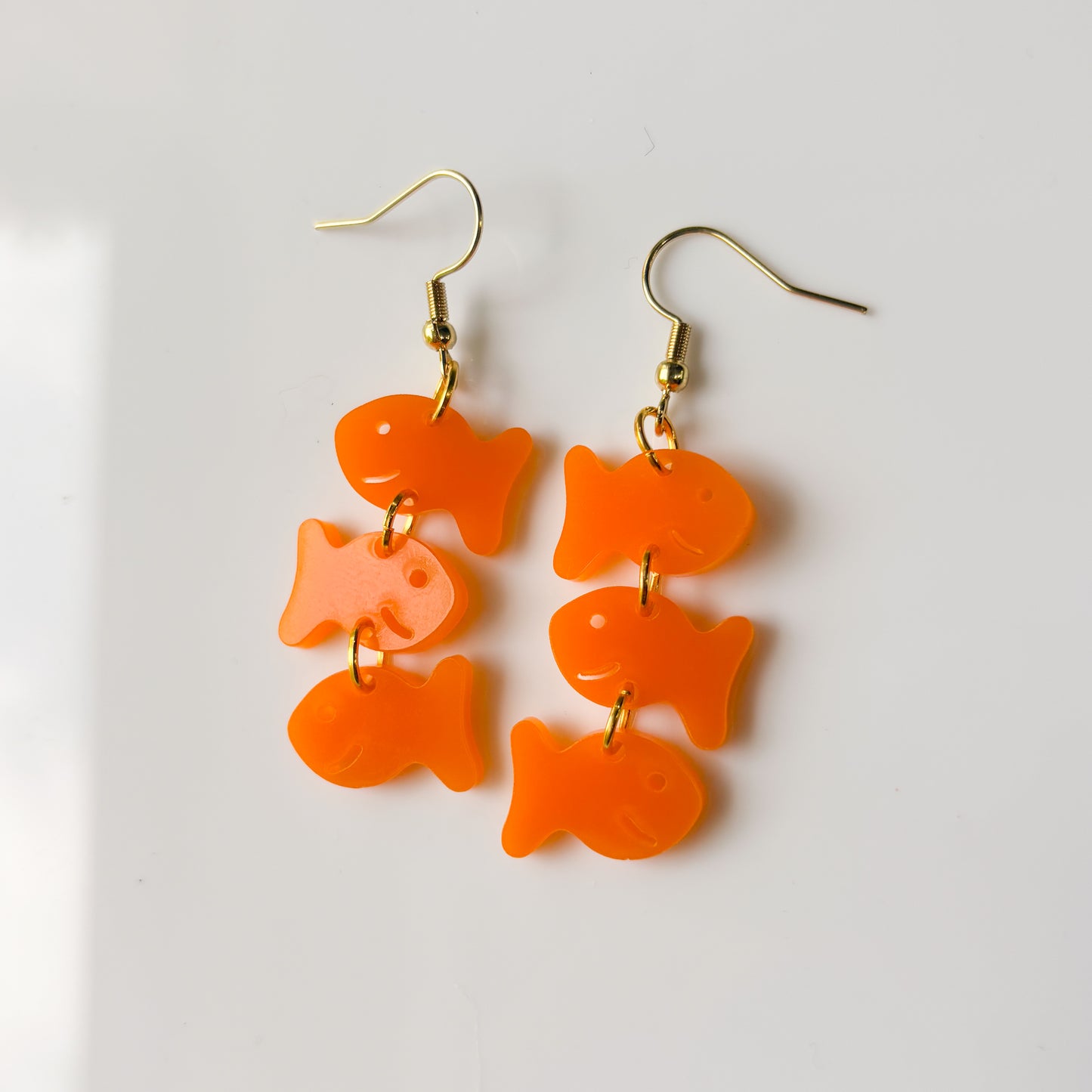 GOLDFISH TRIO ACRYLIC EARRINGS