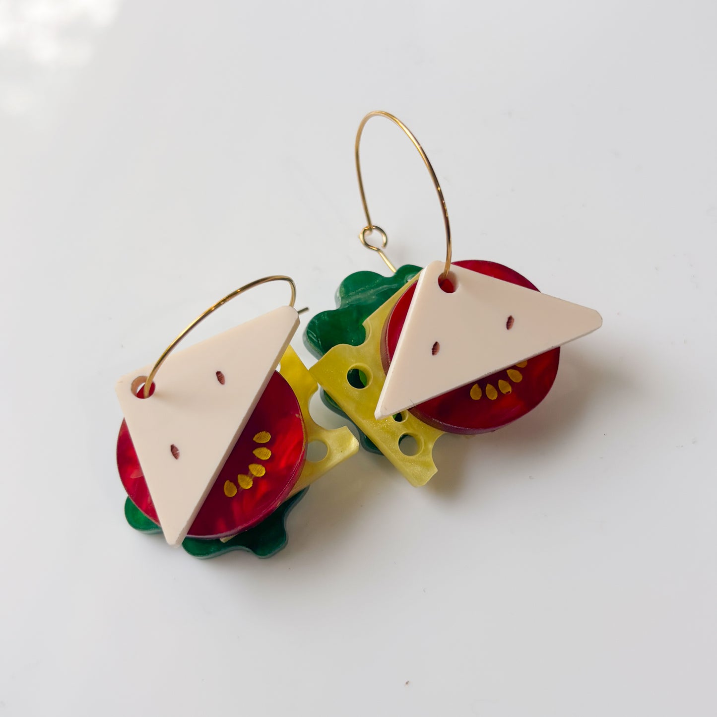 SANDWHICH HOOP ACRYLIC EARRINGS