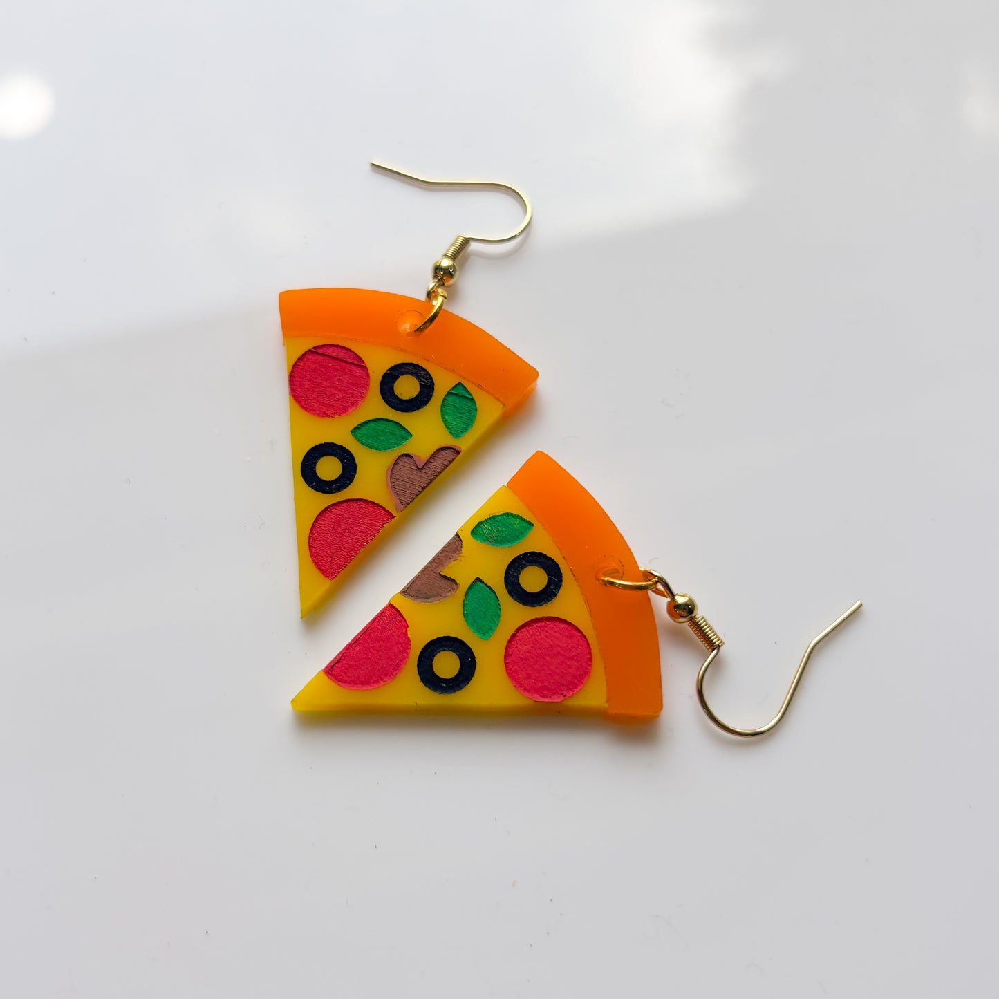 PIZZA SLICE ACRYLIC EARRINGS