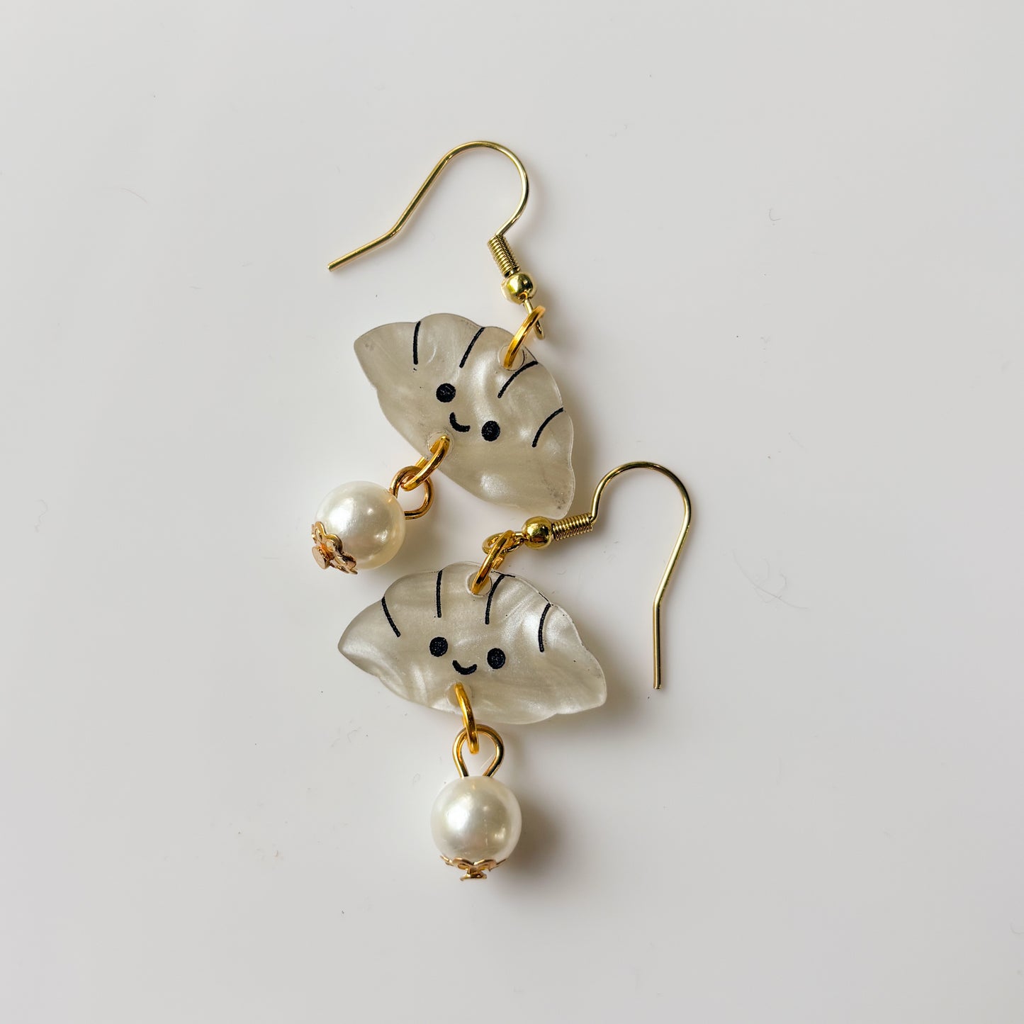 DUMPLING ACRYLIC EARRINGS