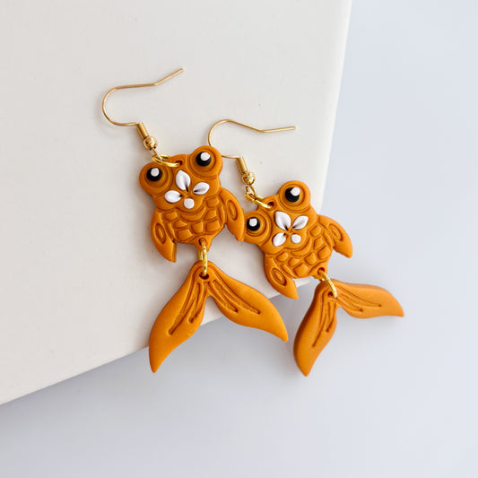 GOLD FISH EARRINGS