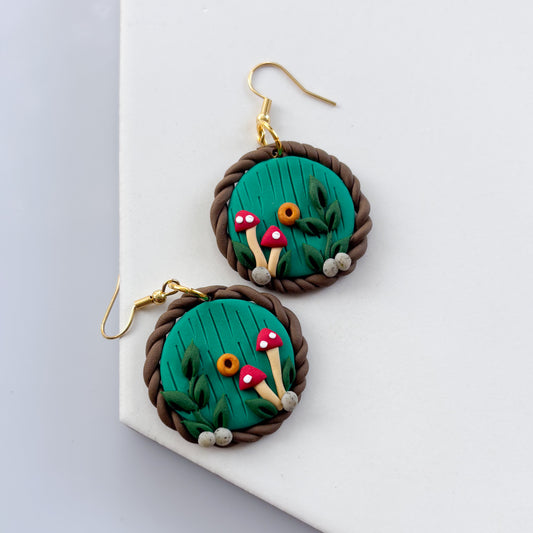 HOBBIT DOOR EARRINGS (REGULAR)