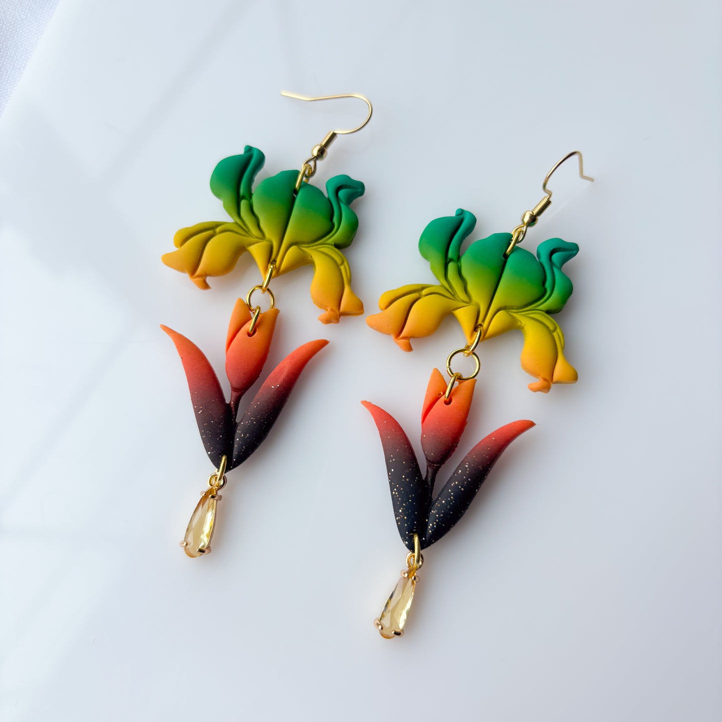 IRIS EARRINGS (REVERSE RAINBOW SUNSET)