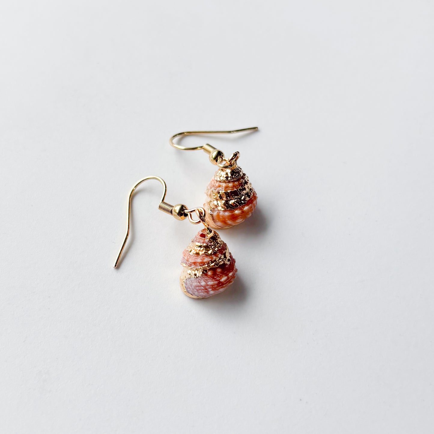 SEASHELL CHARM EARRINGS