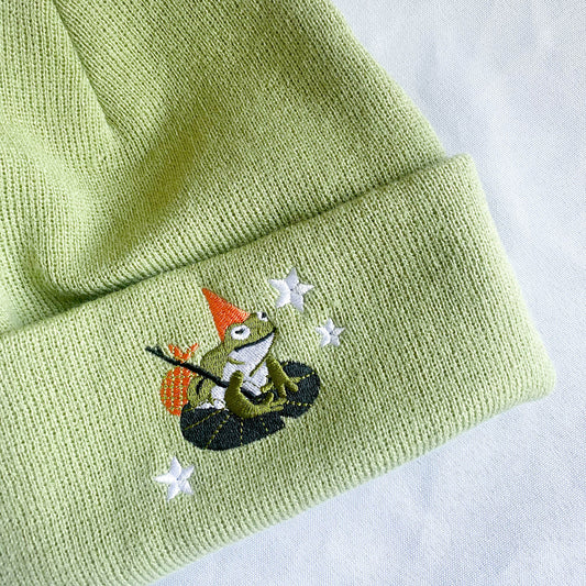 GREEN MAGIC FROG BEANIE