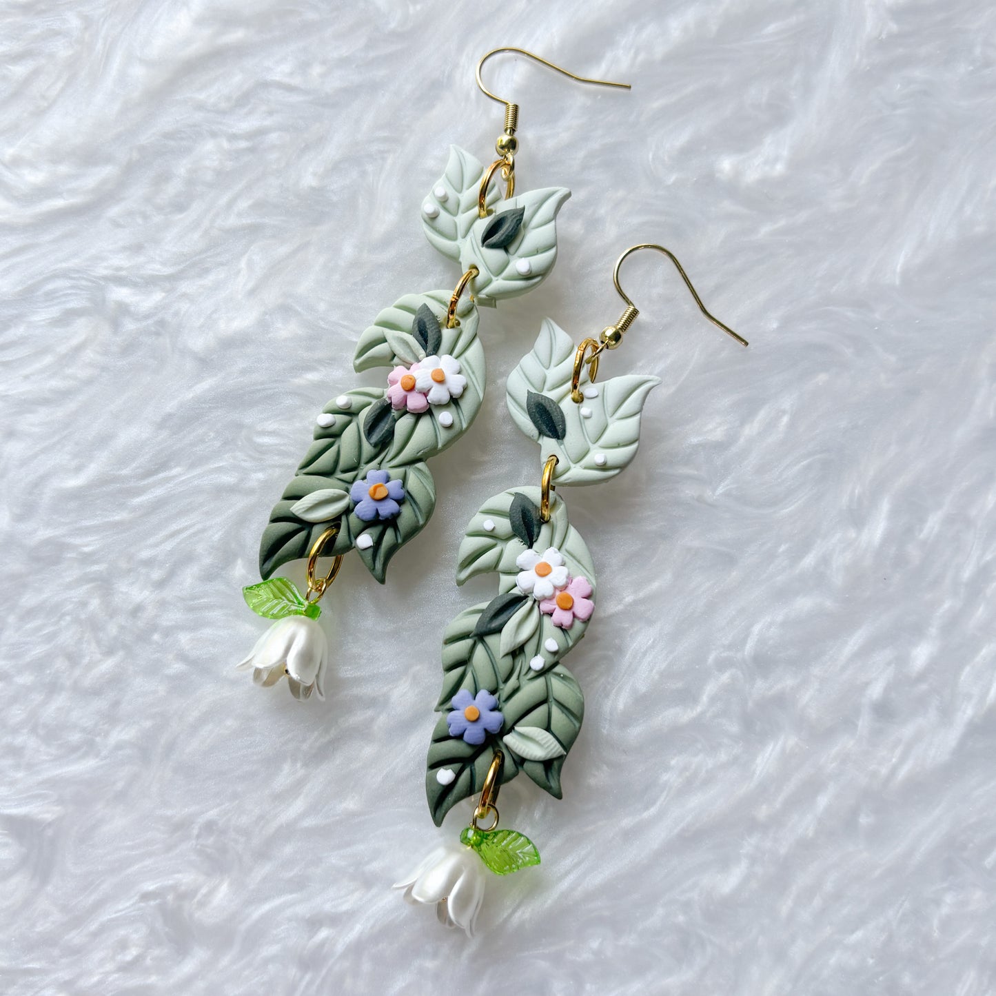 FLORAL LEAF DANGLE EARRINGS