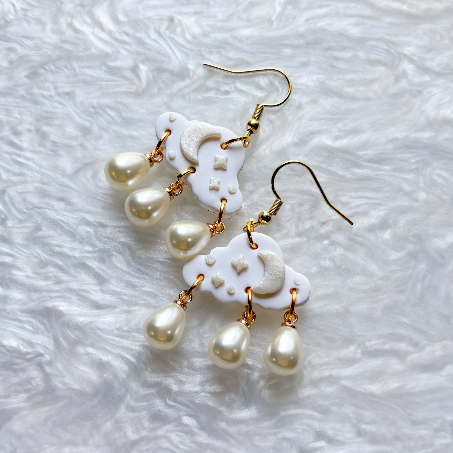 PEARL CLOUD EARRINGS
