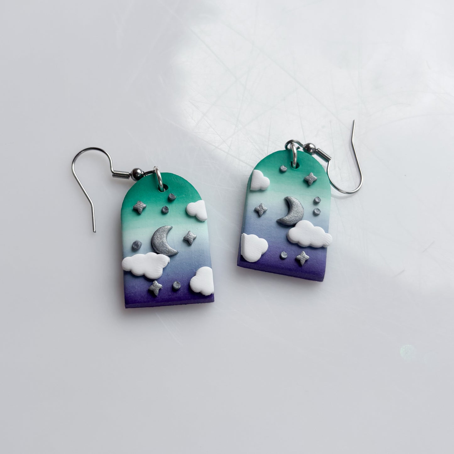 CLOUDY ARCH EARRINGS (GAY/MLM FLAG)