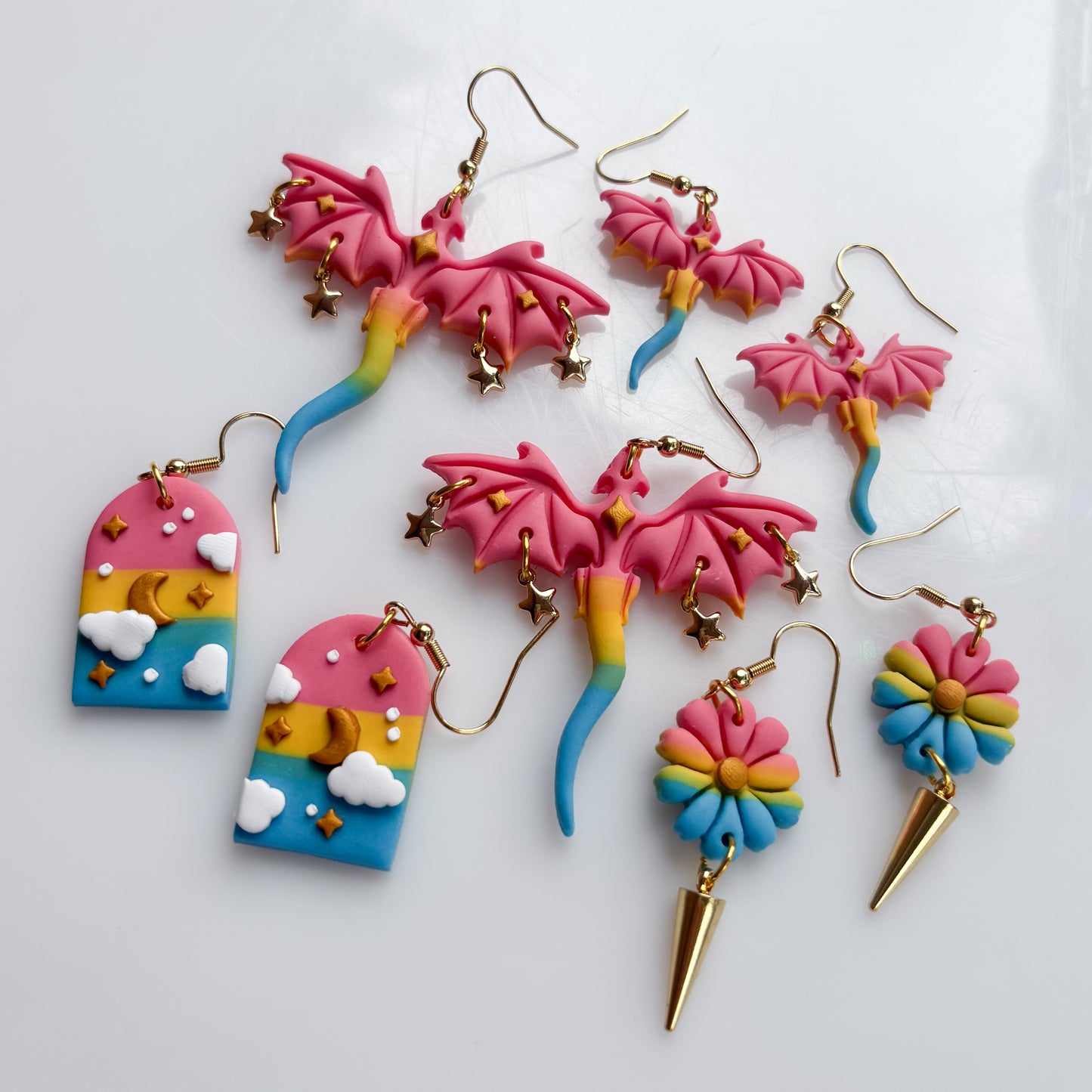 FLOWER EARRINGS (PAN FLAG)