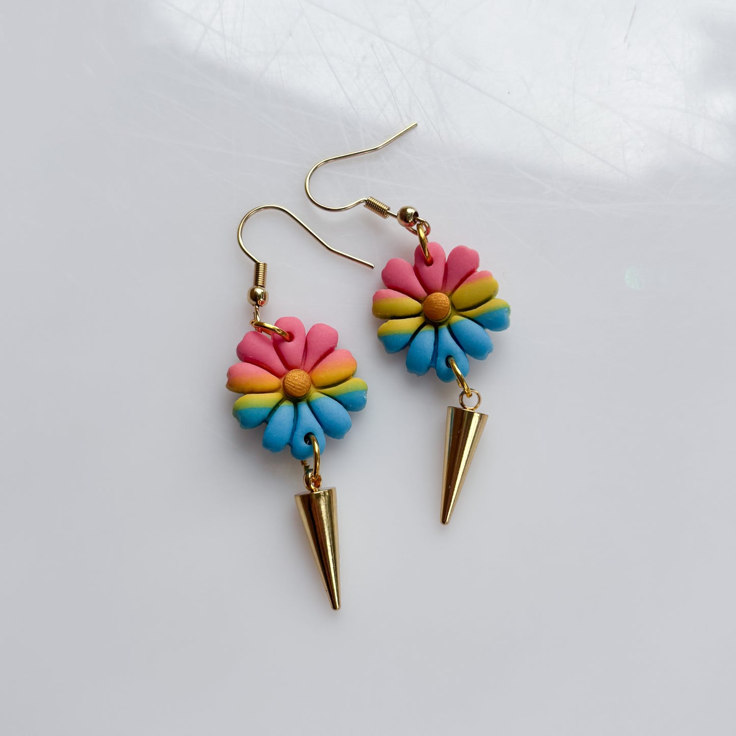 FLOWER EARRINGS (PAN FLAG)