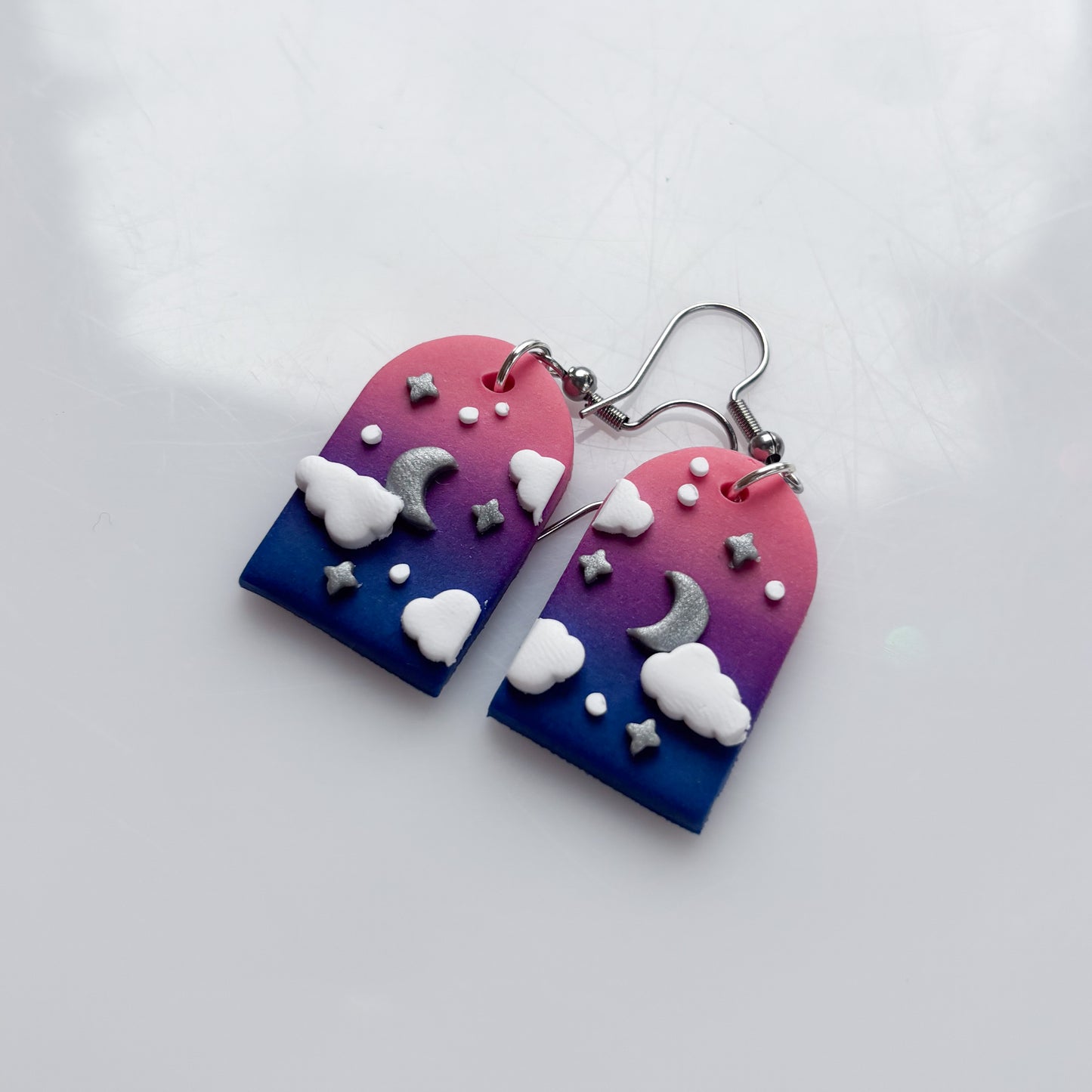 CLOUDY ARCH EARRINGS (BI FLAG)