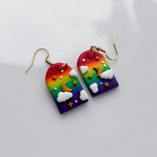 CLOUDY ARCH EARRINGS (RAINBOW FLAG)