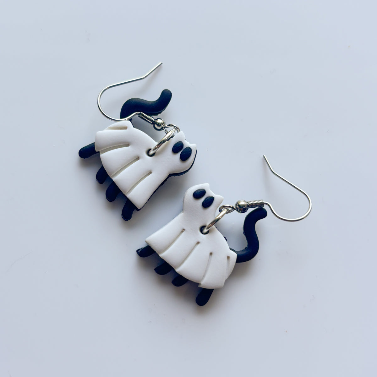 GHOST CAT EARRINGS