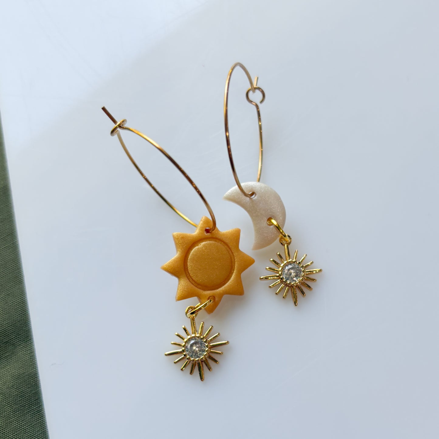 SUN & MOON LITTLE HOOP EARRINGS