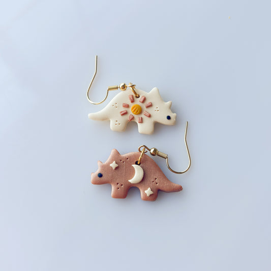 SUN & MOON DINO EARRINGS (TRICERATOPS)