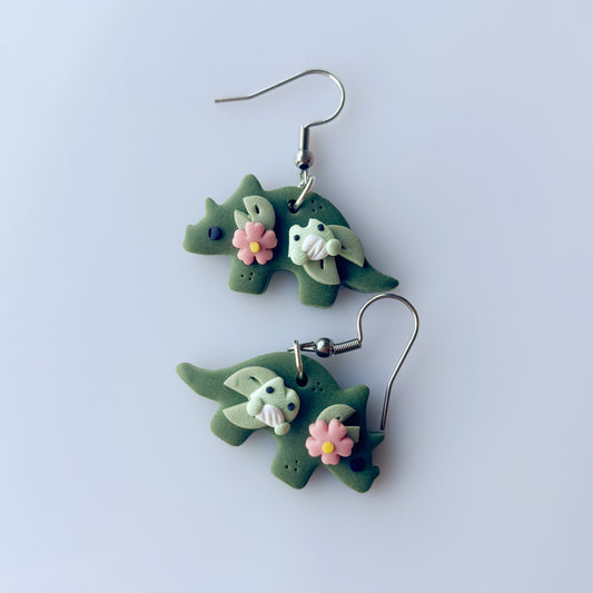 FROG LILYPAD DINO EARRINGS (TRICERATOPS)