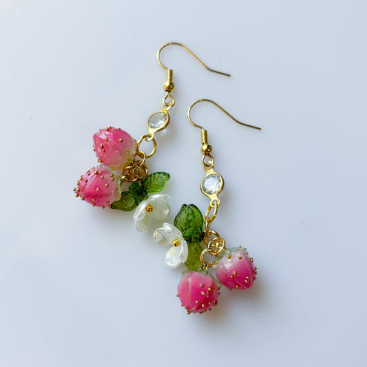 STRAWBERRY BUNCH CHARM EARRINGS