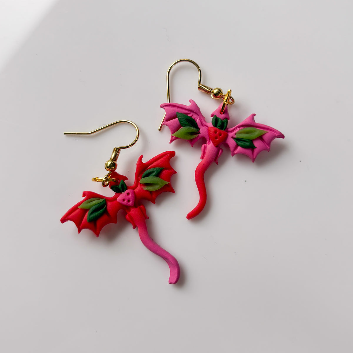 STRAWBERRY DRAGONS