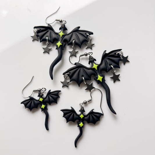 BLACK AND GREEN STAR DRAGONS