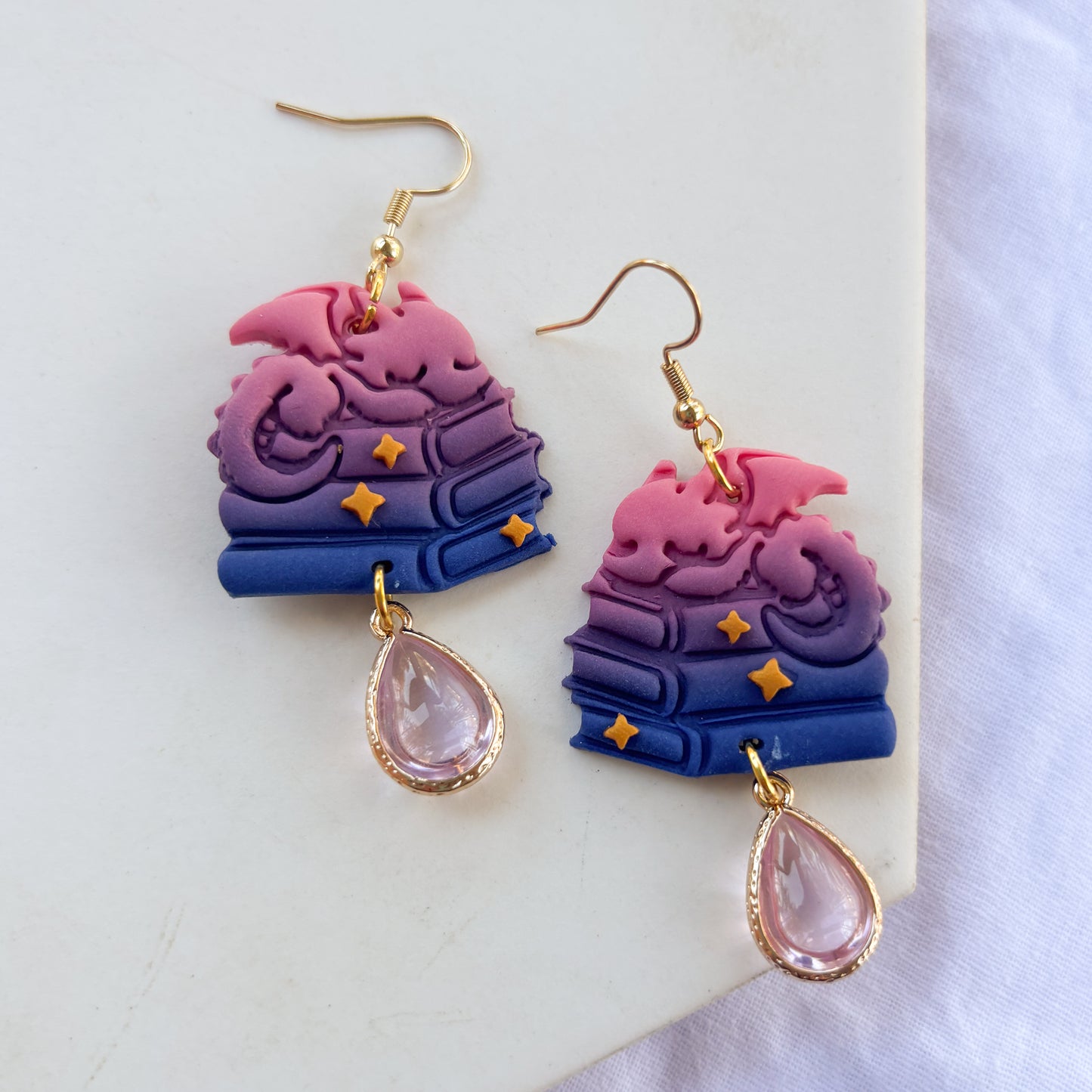 DRAGON ON BOOKS EARRINGS (BI OMBRE)