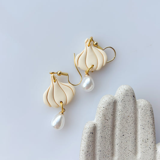 GARLIC EARRINGS