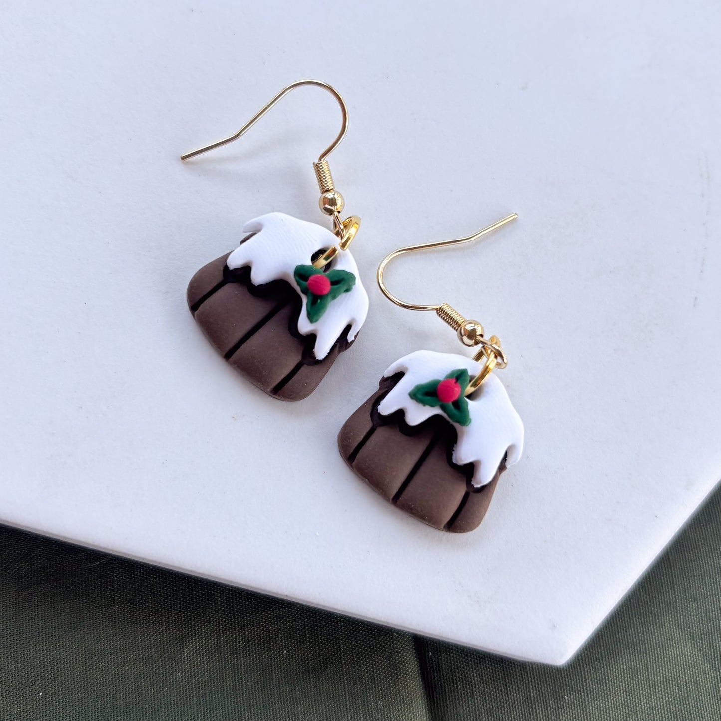 FIGGY PUDDING EARRINGS