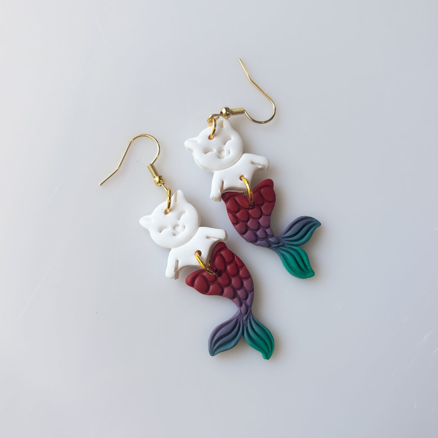 CAT FISH EARRINGS (RED PURPLE GREEN)