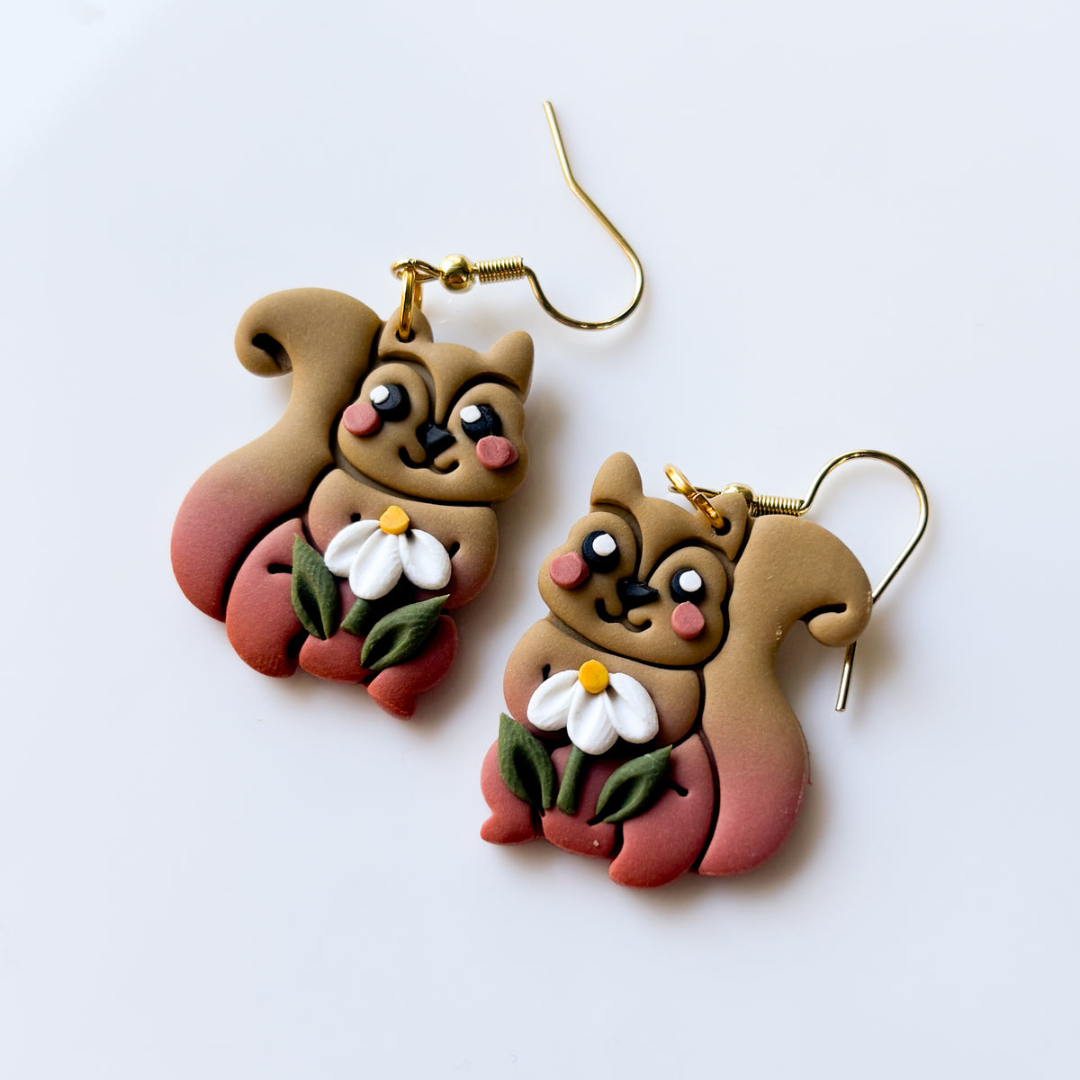 SQUIRREL & DAISY EARRINGS