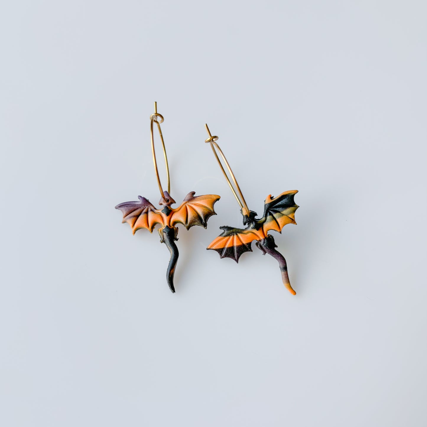 DARK SUNSET FALLOWEEN SWIRL DRAGON MINI HOOP EARRINGS