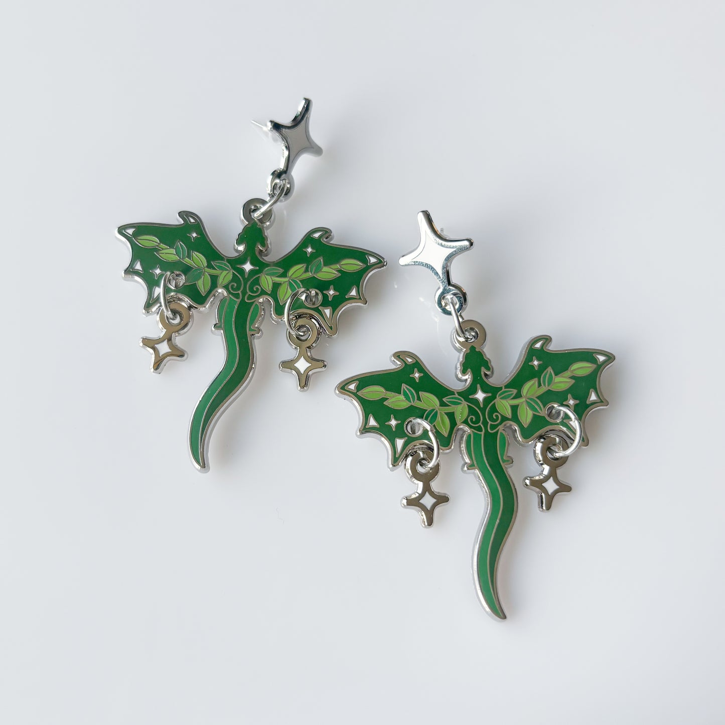 GREEN VINE DRAGON METAL EARRINGS