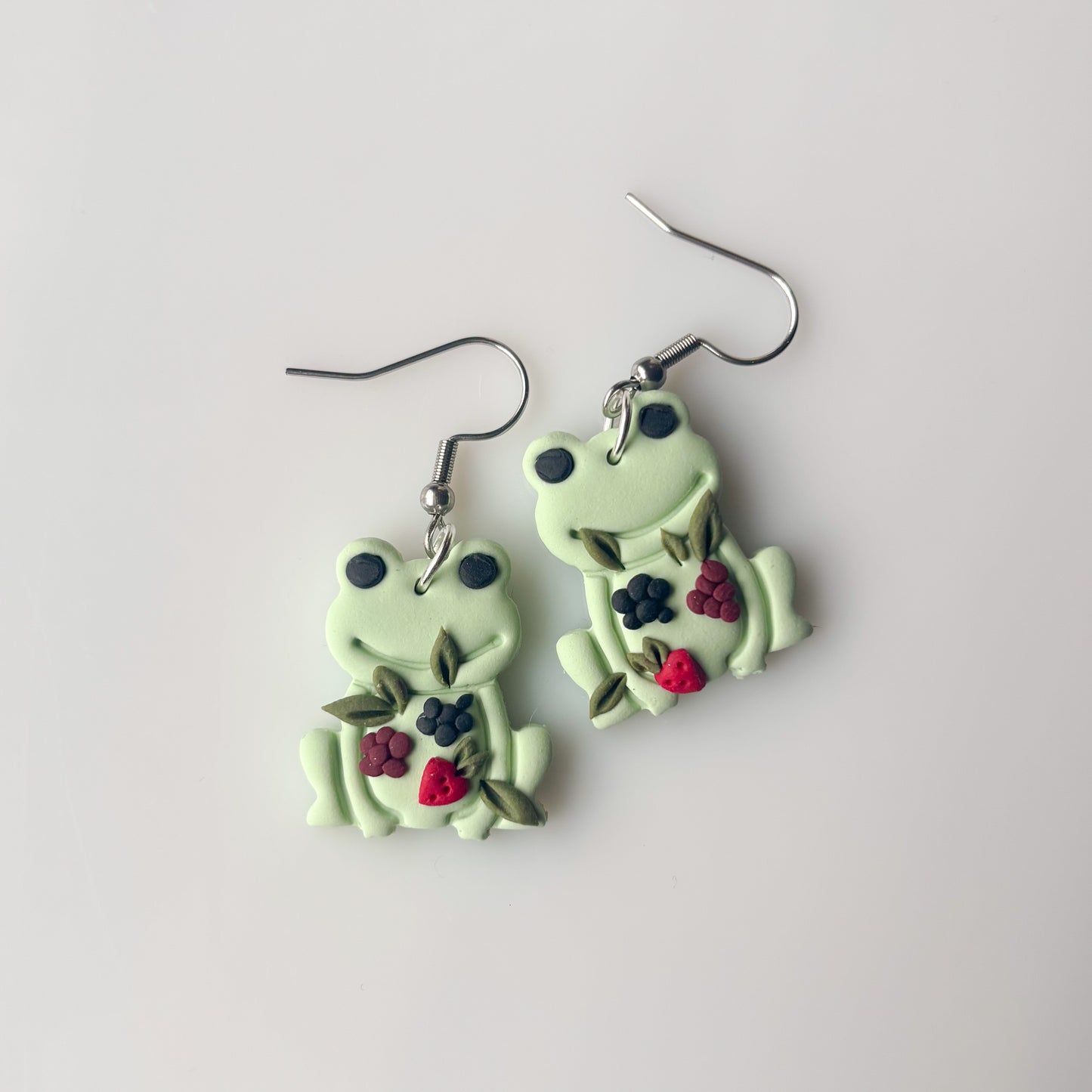 HARVEST BERRY FROG EARRINGS