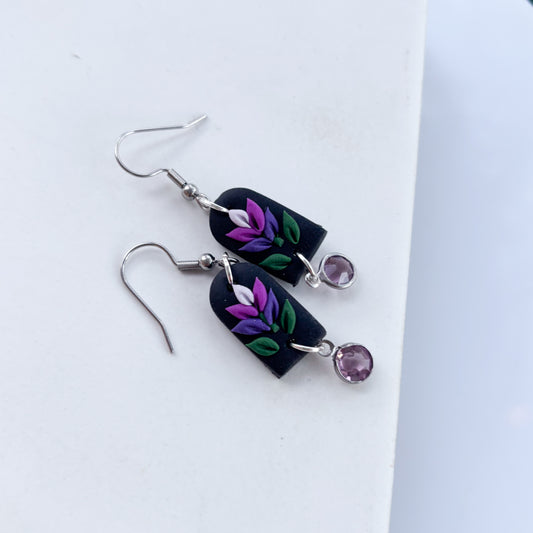 LAVENDER ARCH EARRINGS