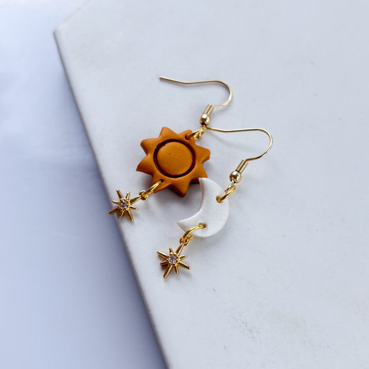 SUN & MOON EARRINGS