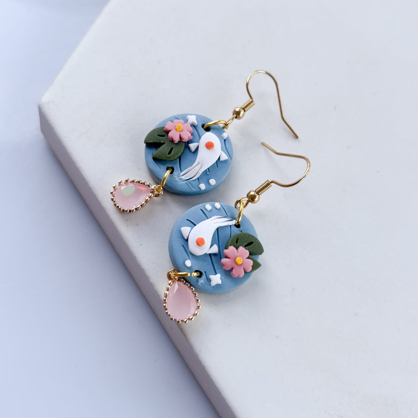 KOI CIRCLE EARRINGS