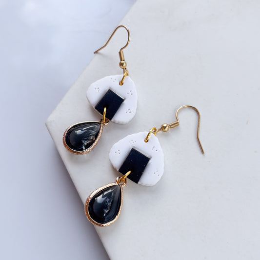 ONIGIRI EARRINGS