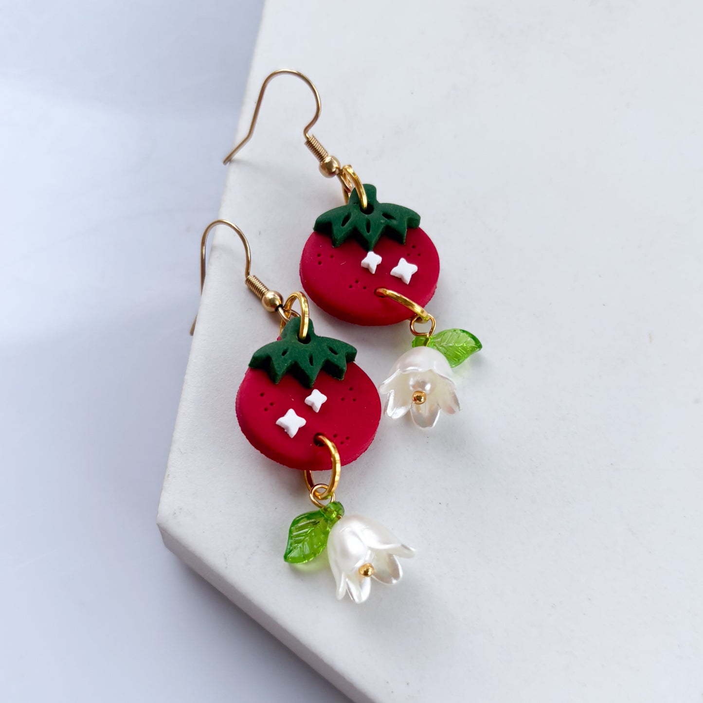 TOMATO EARRINGS
