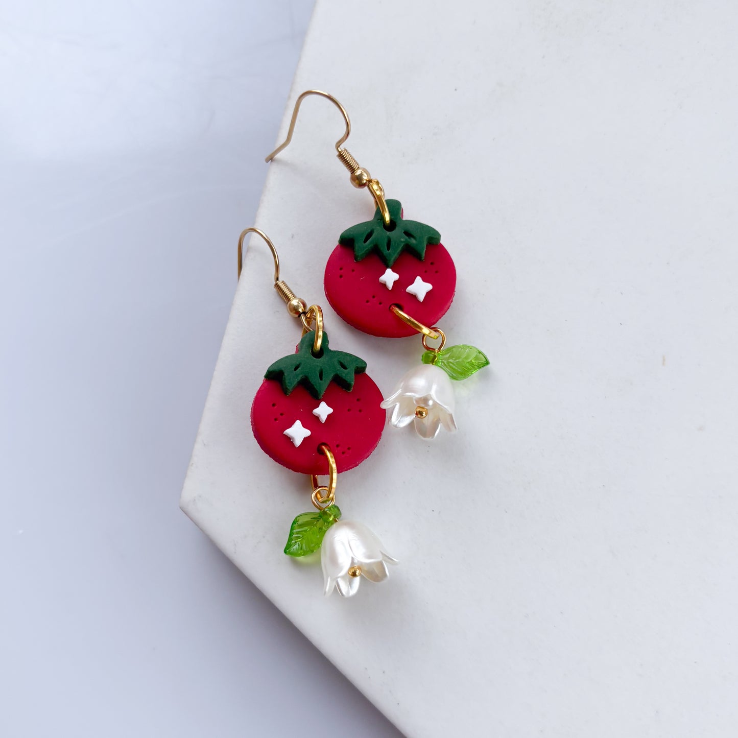 TOMATO EARRINGS
