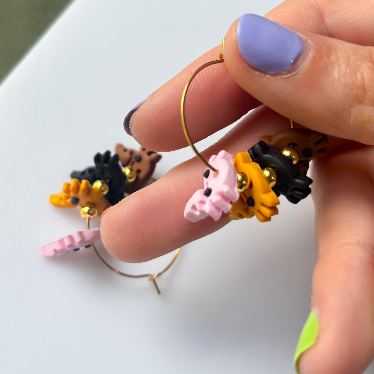 AXOLOTL VARIANT HOOP EARRINGS