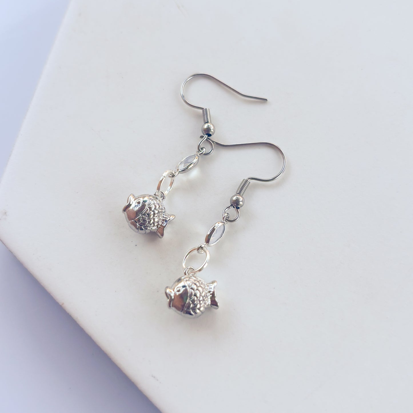 FISHY CHARM EARRINGS