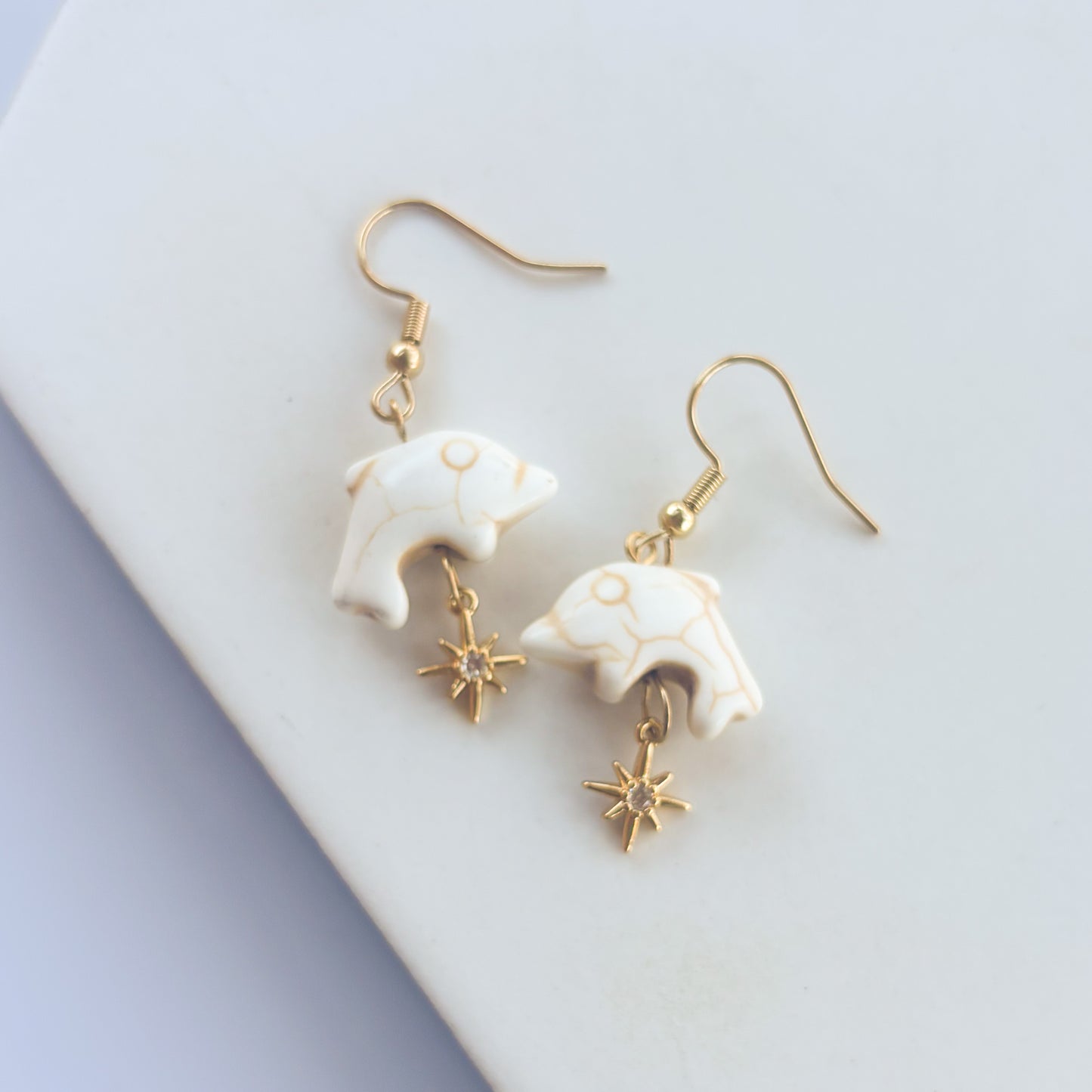 DOLPHIN & STAR CHARM EARRINGS