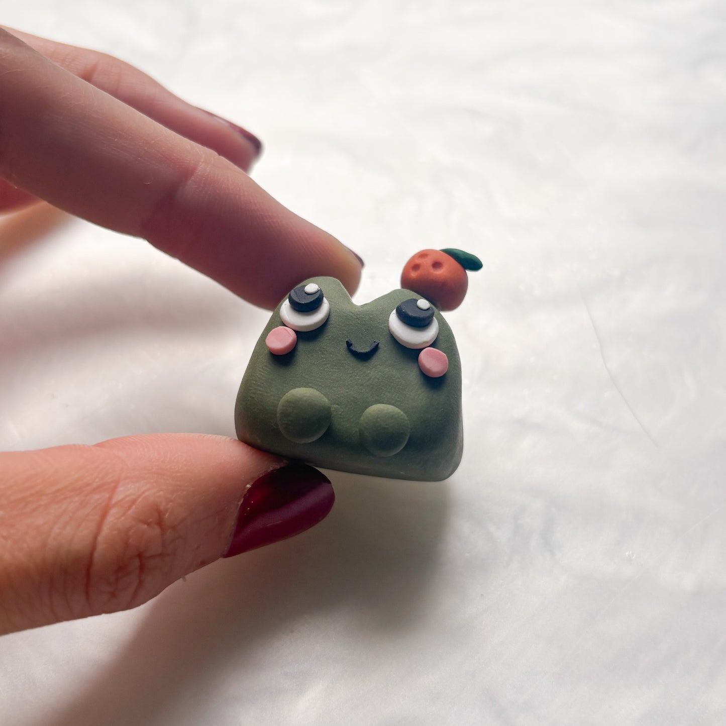 FROG FIDGET WITH SPINNY ORANGE